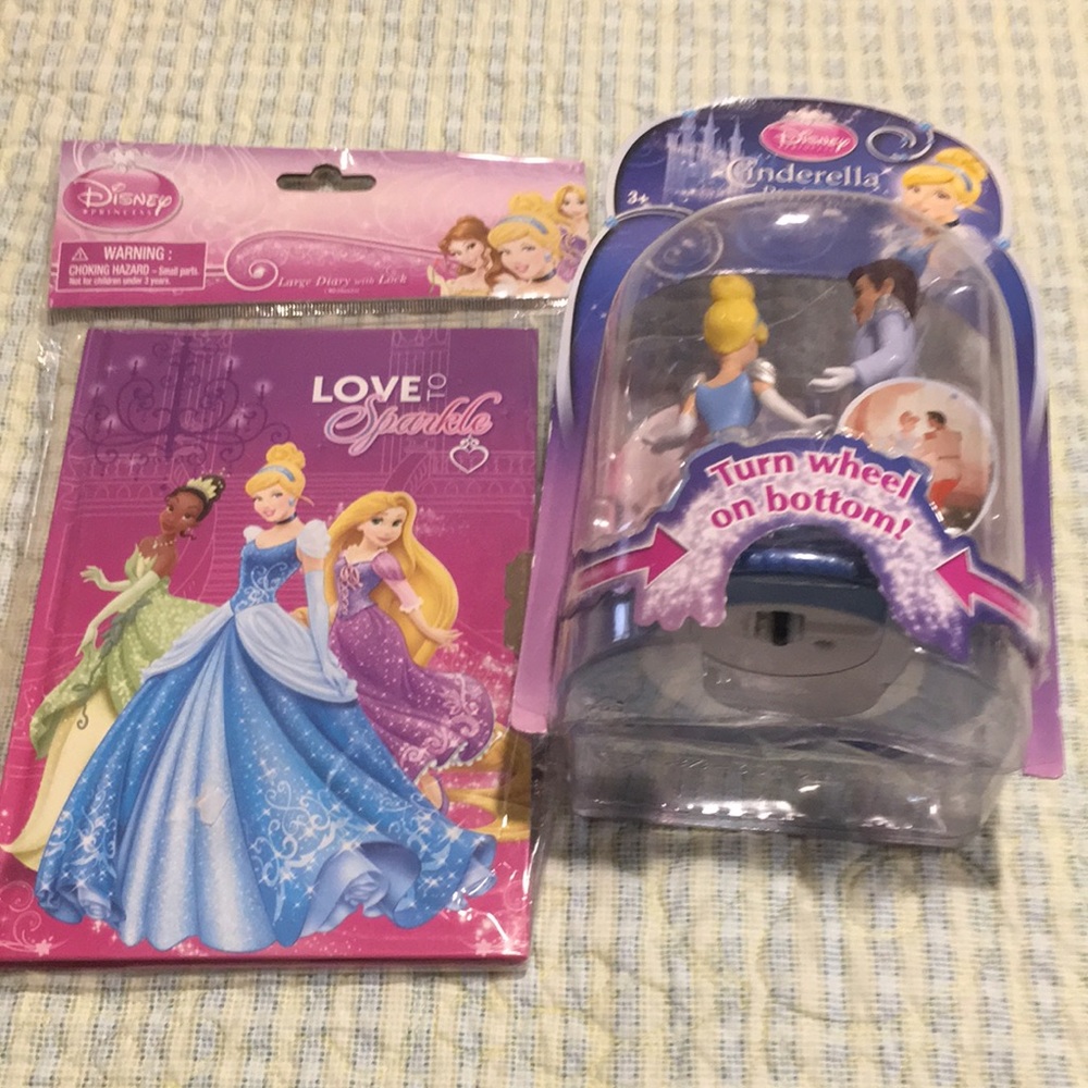 Disney Cinderella Dancing Duet & Matching large Diary That Locks NEW 2 Pc Gift
